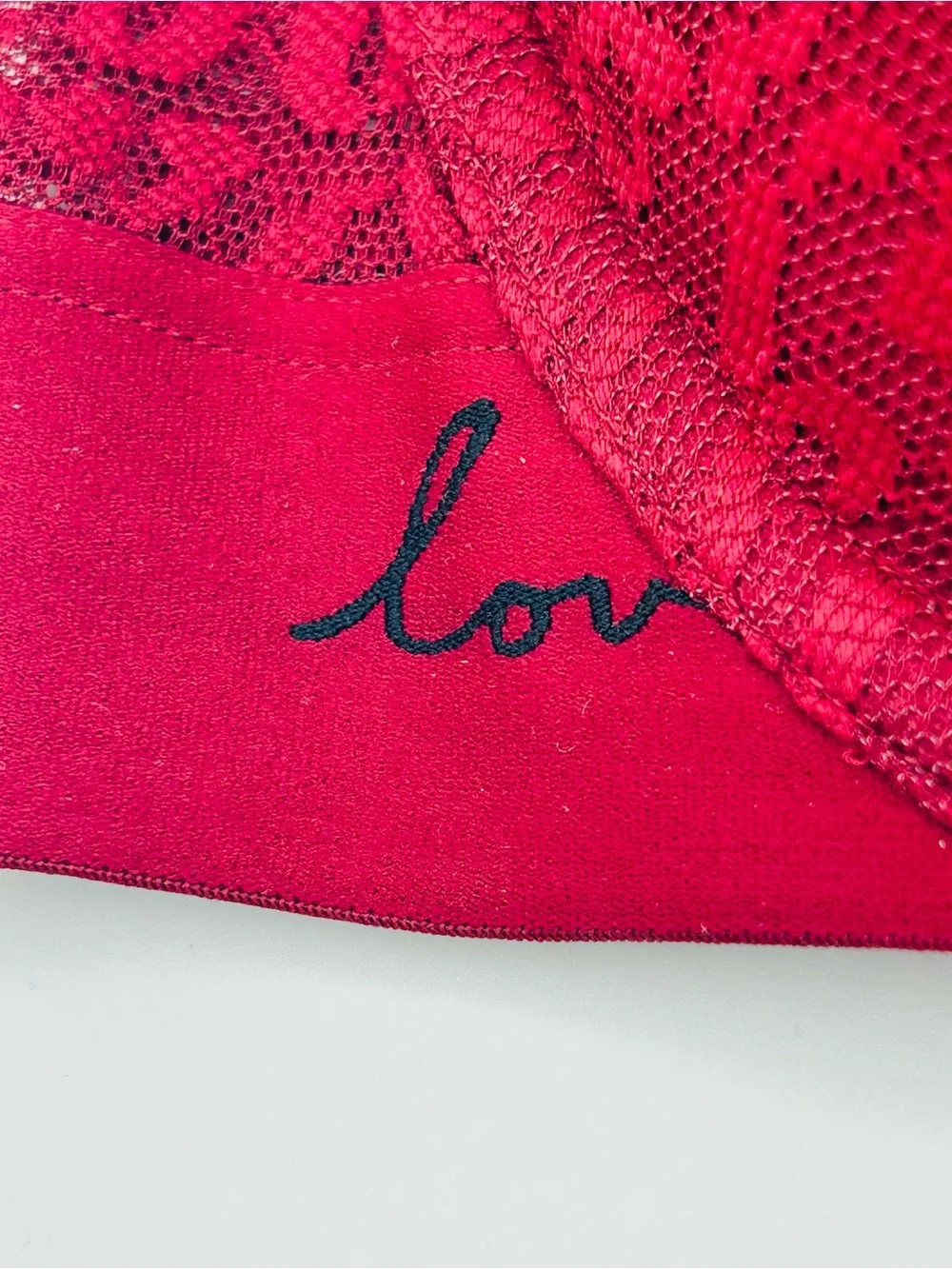 PINK Victoria’s Secret Wear Everywhere Push Up Bra women size 34D Red Lace